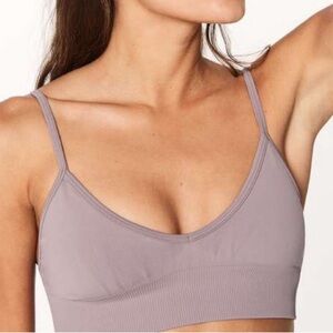 Lululemon Awakening Bra Taryn Toomey Collection Misty Mauve Purple Grey Size 2